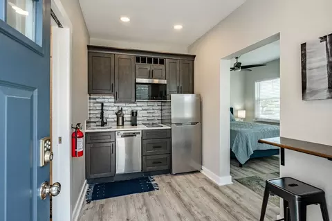 5708 Park Blvd, Wildwood, NJ 08260