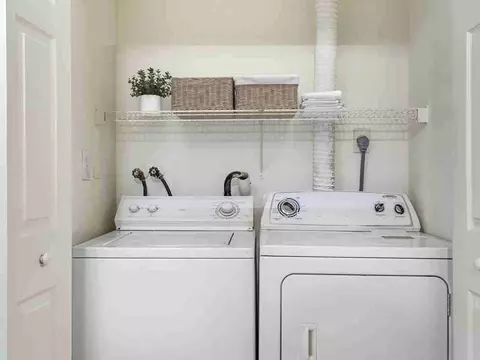 444 Washington Blvd, Jersey City, NJ 07310 photo 6