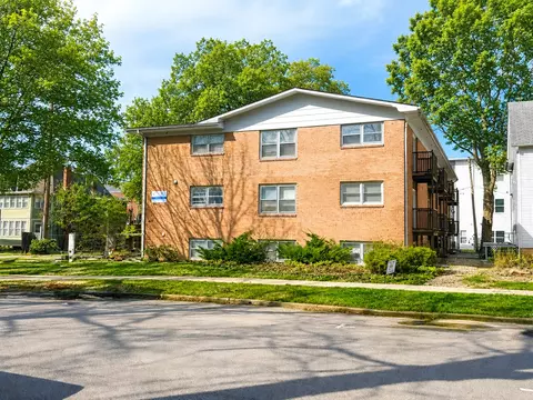 405 N State St, Champaign, IL 61820