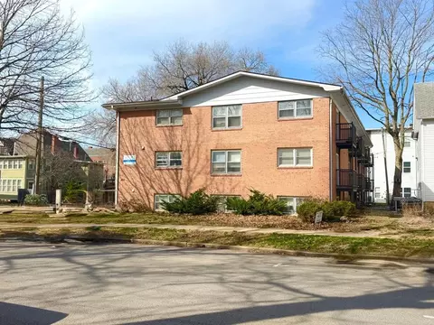 405 N State St, Champaign, IL 61820