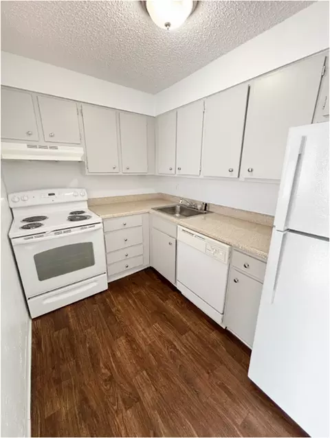 3666 S Pearl St, Englewood, CO 80113 photo 33