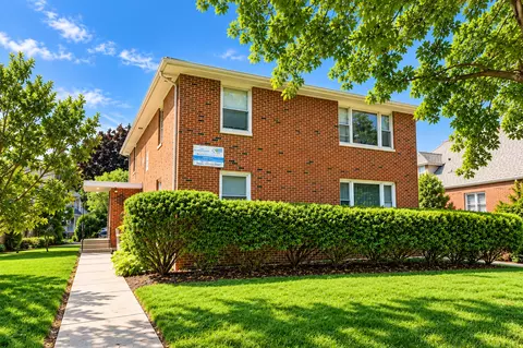 115 W Washington St, Urbana, IL 61801