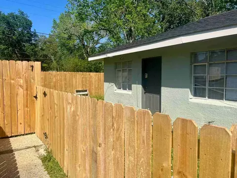 2150 Elissalde St, Baton Rouge, LA 70808 photo 1