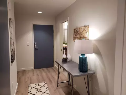 5959 S Virginia Ave, Portland, OR 97239