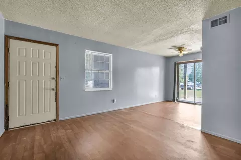 8626 Lane Ave, Raytown, MO 64138 photo 8