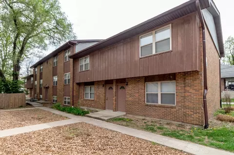 1612 Anthony St, Columbia, MO 65201