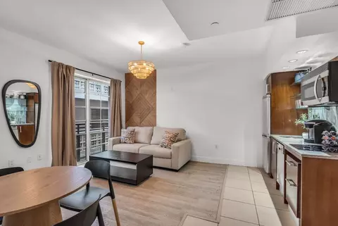 1036 Ocean Dr, Miami Beach, FL 33139