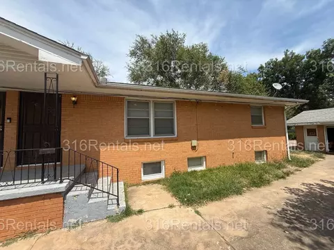 1718 S Mosley Ave, Wichita, KS 67211