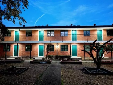 5203 Gaston Ave, Dallas, TX 75214