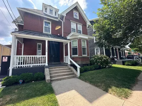 136 Main St, Phoenixville, PA 19460