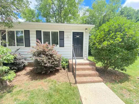 40 Willowbrook Dr NW, Concord, NC 28027