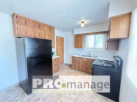 588 L St, Idaho Falls, ID 83402