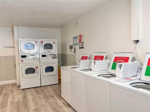5241 Marconi Ave, Carmichael, CA 95608