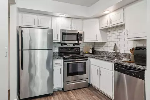 1521 Hickory Valley Rd, Chattanooga, TN 37421