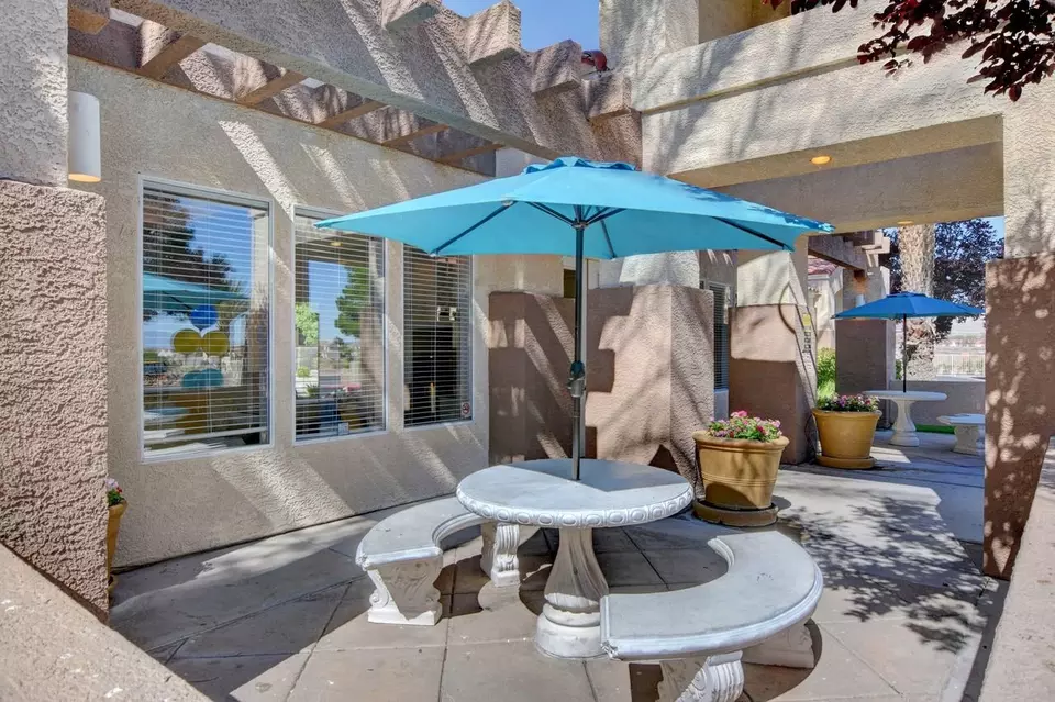  7413 W Russell Rd, Spring Valley, NV 89113 photo 18