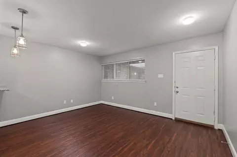 4719 Harmon Ave, Austin, TX 78751 photo 9