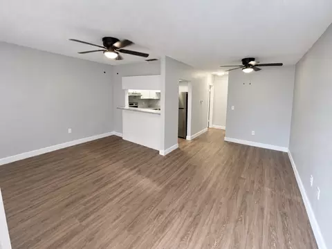 3000 70th Ln N, Saint Petersburg, FL 33710