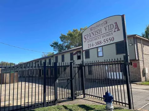 2722 S Buckner Blvd, Dallas, TX 75227