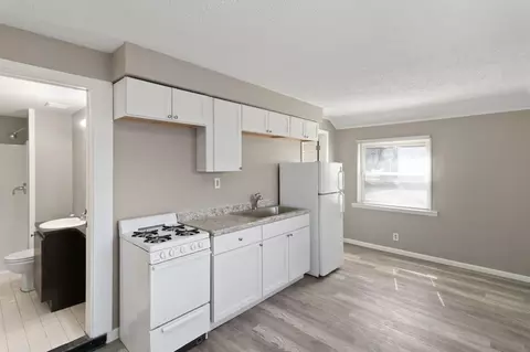 24311 Plymouth Rd, Redford, MI 48239
