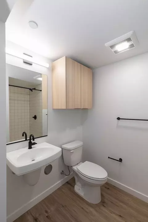 4417 Wallingford Ave N, Seattle, WA 98103 photo 6