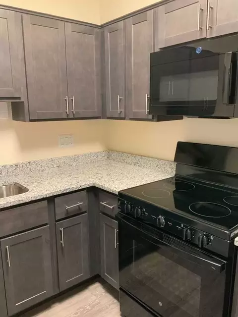 14207 Grand Pre Rd, Aspen Hill, MD 20906