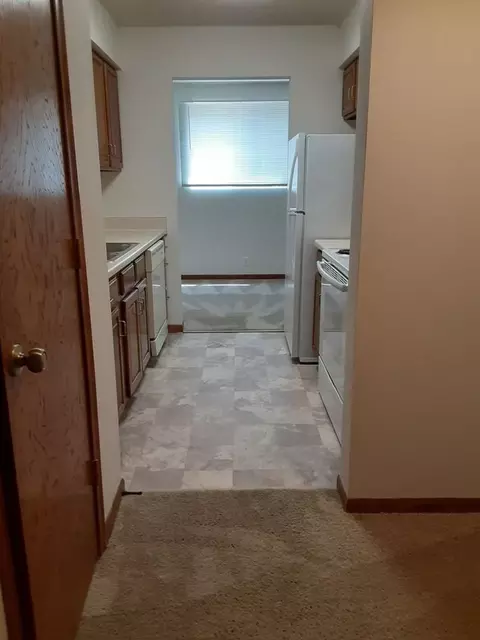 Arbor St, Omaha, NE 68144