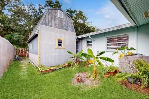 4017 Audubon Dr, Largo, FL 33771
