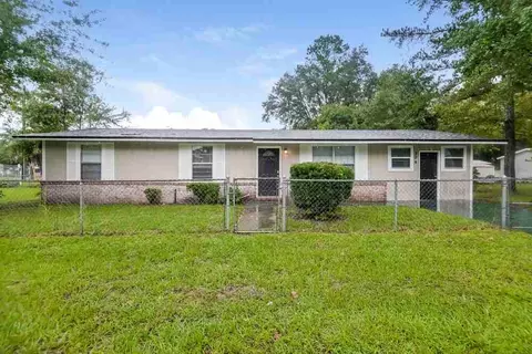 304 Citizen St, Green Cove Springs, FL 32043