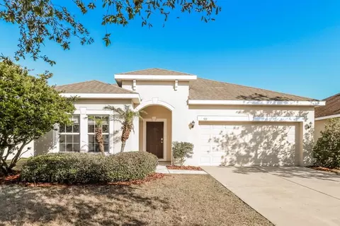 919 Fern Leaf Dr, Ruskin, FL 33570
