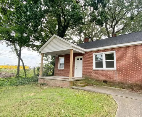 306 N Ireland St, Burlington, NC 27217