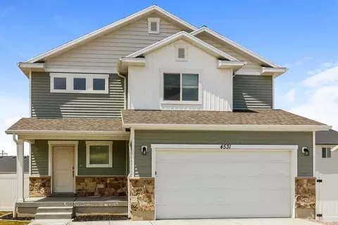 4531 S West Park Dr, Roy, UT 84067