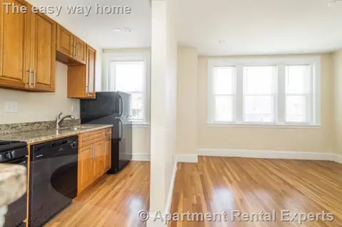 136 Highland Ave #18, Somerville, MA 02143