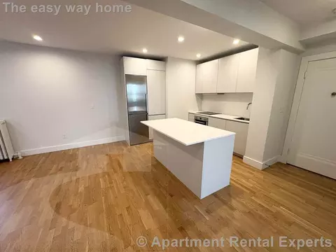 136 Highland Ave #15, Somerville, MA 02143