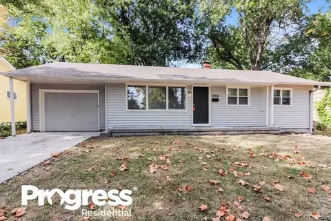 8916 Manchester Ave, Kansas City, MO 64138