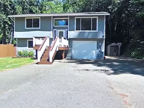 2665 Harbor Heights Ln E, Port Orchard, WA 98366