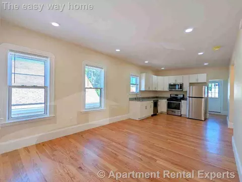 71 Merriam St #3, Somerville, MA 02143