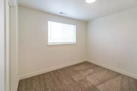4907 E Breezy Patch Rd, Eagle Mountain, UT 84005 photo 12