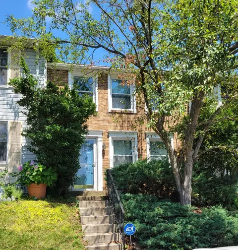 19034 Partridge Wood Dr, Germantown, MD 20874