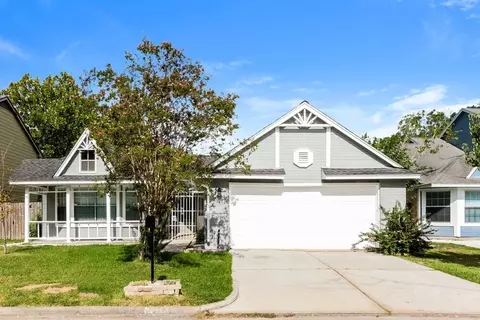 2714 Ashford Trail Dr, Houston, TX 77082