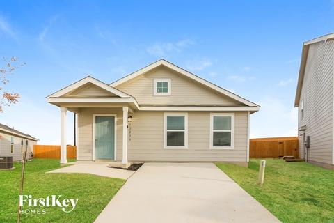 10239 Mesa Medina, San Antonio, TX 78252