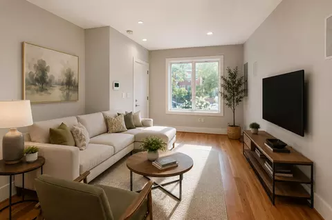 2825 Sherman Ave NW #1, Washington, DC 20001