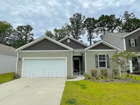 217 Lapping Waters Dr, Summerville, SC 29483