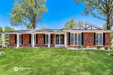 14290 Mondoubleau Ln, Florissant, MO 63034