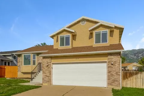 2374 Ne, Layton, UT 84040