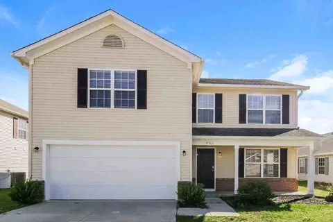 8325 Bluestem Ln, Plainfield, IN 46168