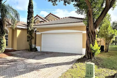 155 SE 22nd Ter, Homestead, FL 33033
