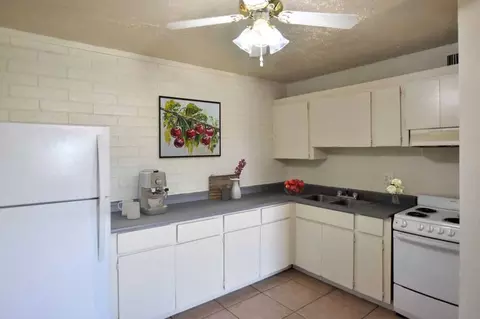 3003 N Alvernon Way, Tucson, AZ 85712