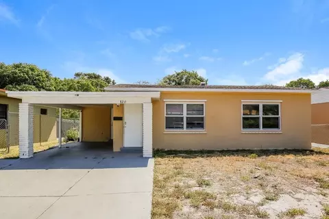 820 S D St, Lake Worth, FL 33460