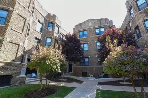 629 W Cornelia Ave #2S, Chicago, IL 60657