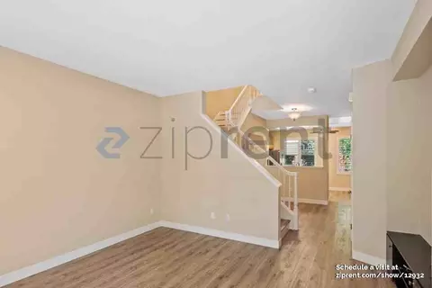 139 Concord Cir, Mountain View, CA 94040 photo 4
